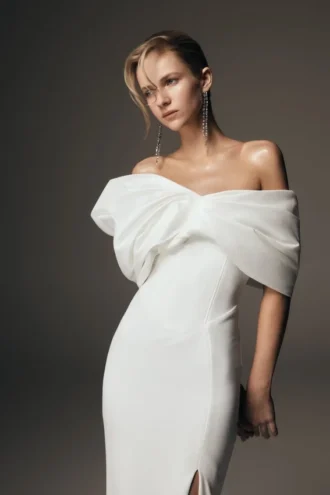 Aphrodite Off Shoulder Crepe Gown – Ivory