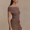 Carley Off Shoulder Knit Top – Cacao Brown Carley Off Shoulder Knit Top – Cacao Brown