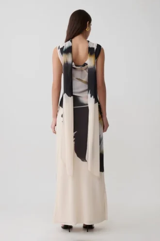 Dakota Chiffon Maxi Dress With Scarf – Ivory Oversized Floral Print