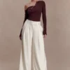 Maelle Off Shoulder Long Sleeve Top – Deep Chocolate