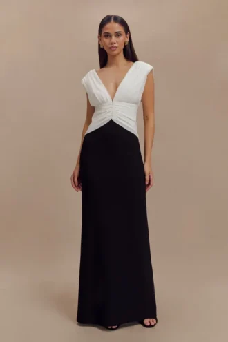 Monique Contrast Maxi Dress – Black