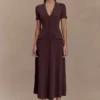 Pearson Short Sleeve Knit Midi Dress – Chocolate